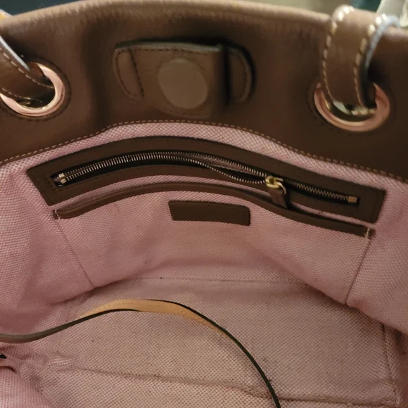 Dooney and Bourke purse - Picture 8 of 12